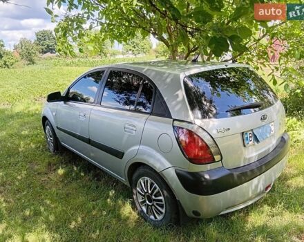 Серый Киа Рио, объемом двигателя 1.4 л и пробегом 220 тыс. км за 3699 $, фото 6 на Automoto.ua
