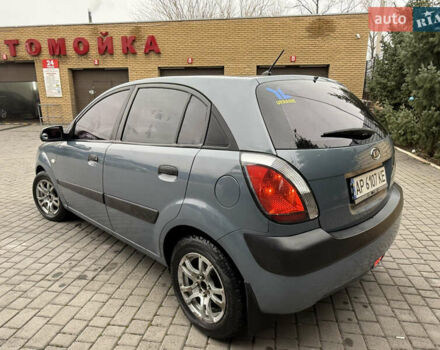 Серый Киа Рио, объемом двигателя 1.4 л и пробегом 178 тыс. км за 3300 $, фото 6 на Automoto.ua