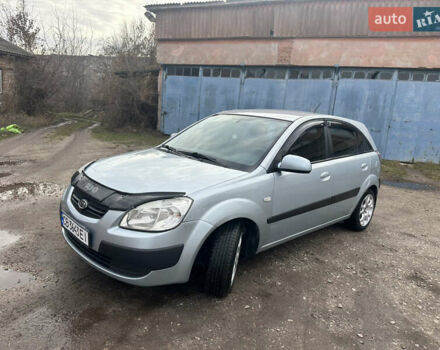 Серый Киа Рио, объемом двигателя 1.4 л и пробегом 223 тыс. км за 4700 $, фото 24 на Automoto.ua