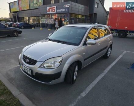 Сірий Кіа Ріо, об'ємом двигуна 1.4 л та пробігом 140 тис. км за 6400 $, фото 13 на Automoto.ua