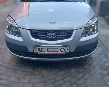 Серый Киа Рио, объемом двигателя 1.4 л и пробегом 33 тыс. км за 5500 $, фото 9 на Automoto.ua