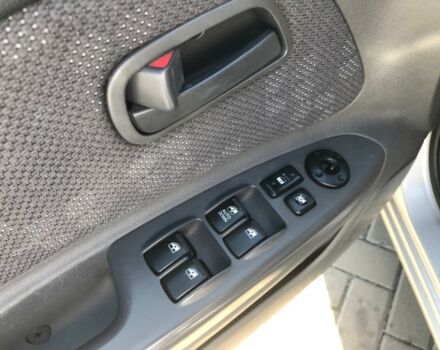 Серый Киа Рио, объемом двигателя 1.4 л и пробегом 87 тыс. км за 6800 $, фото 9 на Automoto.ua