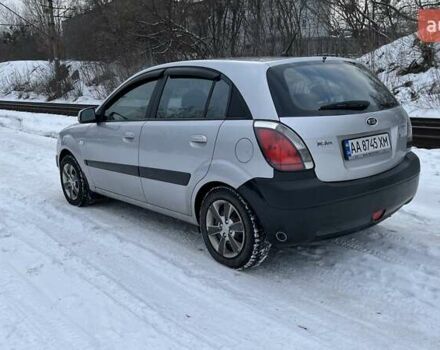 Серый Киа Рио, объемом двигателя 1.4 л и пробегом 271 тыс. км за 4500 $, фото 3 на Automoto.ua