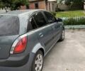 Сірий Кіа Ріо, об'ємом двигуна 1.4 л та пробігом 255 тис. км за 3900 $, фото 2 на Automoto.ua