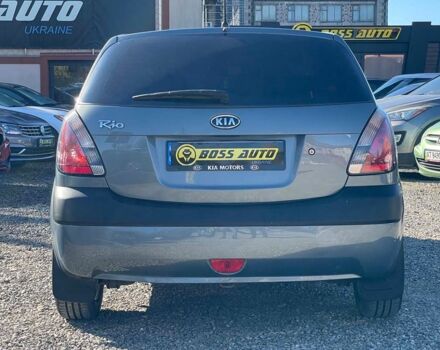 Серый Киа Рио, объемом двигателя 1.4 л и пробегом 149 тыс. км за 4999 $, фото 4 на Automoto.ua