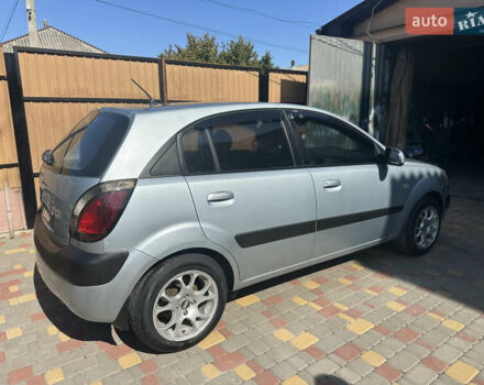 Сірий Кіа Ріо, об'ємом двигуна 1.4 л та пробігом 223 тис. км за 4900 $, фото 10 на Automoto.ua