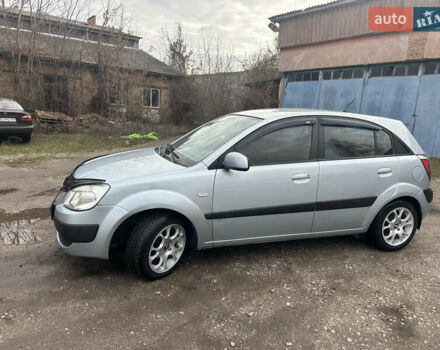 Серый Киа Рио, объемом двигателя 1.4 л и пробегом 223 тыс. км за 4700 $, фото 22 на Automoto.ua