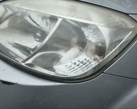 Серый Киа Рио, объемом двигателя 1.4 л и пробегом 130 тыс. км за 4500 $, фото 12 на Automoto.ua