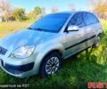 Серый Киа Рио, объемом двигателя 1.4 л и пробегом 220 тыс. км за 3800 $, фото 1 на Automoto.ua