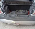Серый Киа Рио, объемом двигателя 1.4 л и пробегом 220 тыс. км за 4200 $, фото 4 на Automoto.ua