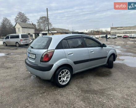 Серый Киа Рио, объемом двигателя 1.4 л и пробегом 223 тыс. км за 4700 $, фото 13 на Automoto.ua