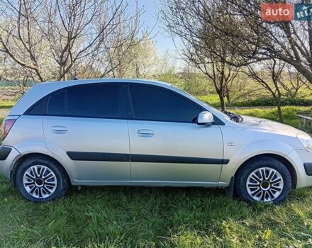 Серый Киа Рио, объемом двигателя 1.4 л и пробегом 220 тыс. км за 3699 $, фото 13 на Automoto.ua