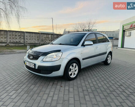 Серый Киа Рио, объемом двигателя 1.4 л и пробегом 190 тыс. км за 6200 $, фото 7 на Automoto.ua
