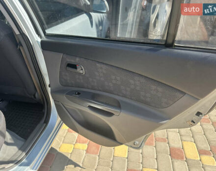 Сірий Кіа Ріо, об'ємом двигуна 1.4 л та пробігом 223 тис. км за 4900 $, фото 17 на Automoto.ua
