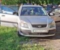 Сірий Кіа Ріо, об'ємом двигуна 1.4 л та пробігом 240 тис. км за 5000 $, фото 6 на Automoto.ua