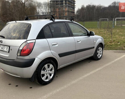 Серый Киа Рио, объемом двигателя 1.4 л и пробегом 131 тыс. км за 4650 $, фото 2 на Automoto.ua