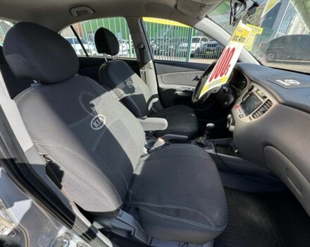 Серый Киа Рио, объемом двигателя 1.4 л и пробегом 196 тыс. км за 4450 $, фото 11 на Automoto.ua