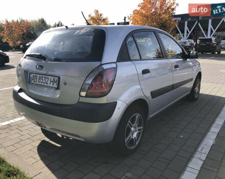 Киа Рио 2009 в Хмельницком на Automoto.ua Серый Киа Рио, объемом двигателя 1.4 л и пробегом 155 тыс. км за 5800 $, фото 5 на Automoto.ua
