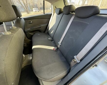 Серый Киа Рио, объемом двигателя 1.4 л и пробегом 196 тыс. км за 4450 $, фото 9 на Automoto.ua