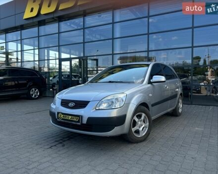 Серый Киа Рио, объемом двигателя 1.4 л и пробегом 137 тыс. км за 5800 $, фото 2 на Automoto.ua