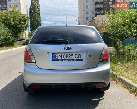 Серый Киа Рио, объемом двигателя 1.4 л и пробегом 223 тыс. км за 4250 $, фото 4 на Automoto.ua