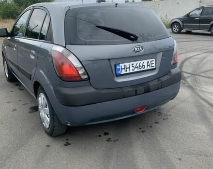 Сірий Кіа Ріо, об'ємом двигуна 1.4 л та пробігом 250 тис. км за 4697 $, фото 1 на Automoto.ua