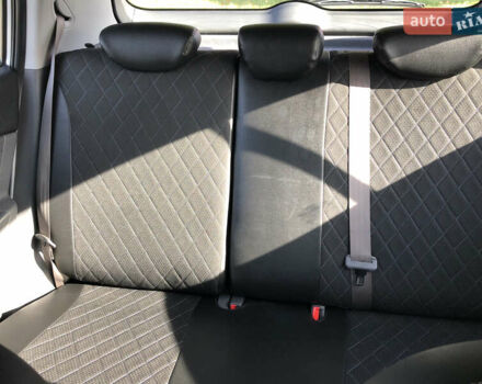 Киа Рио 2009 в Хмельницком на Automoto.ua Серый Киа Рио, объемом двигателя 1.4 л и пробегом 155 тыс. км за 5800 $, фото 18 на Automoto.ua