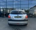 Серый Киа Рио, объемом двигателя 1.4 л и пробегом 135 тыс. км за 5778 $, фото 5 на Automoto.ua