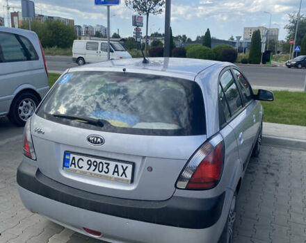 Серый Киа Рио, объемом двигателя 1.4 л и пробегом 40 тыс. км за 5800 $, фото 4 на Automoto.ua