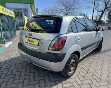 Серый Киа Рио, объемом двигателя 1.4 л и пробегом 196 тыс. км за 4450 $, фото 6 на Automoto.ua