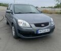 Сірий Кіа Ріо, об'ємом двигуна 1.4 л та пробігом 250 тис. км за 4697 $, фото 1 на Automoto.ua