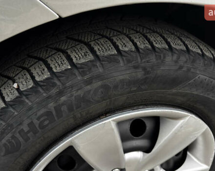 Серый Киа Рио, объемом двигателя 1.4 л и пробегом 131 тыс. км за 4650 $, фото 16 на Automoto.ua