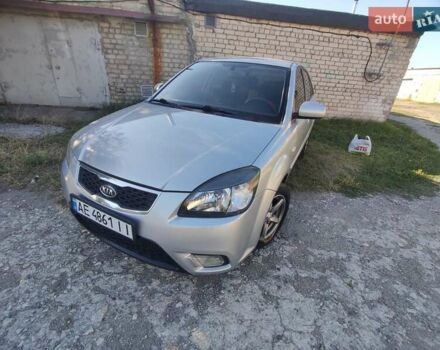 Сірий Кіа Ріо, об'ємом двигуна 1.4 л та пробігом 196 тис. км за 6300 $, фото 9 на Automoto.ua