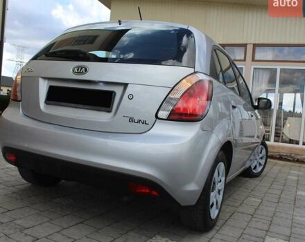 Сірий Кіа Ріо, об'ємом двигуна 1.4 л та пробігом 165 тис. км за 5590 $, фото 34 на Automoto.ua