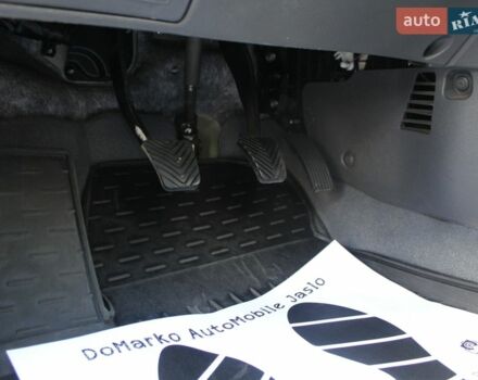 Сірий Кіа Ріо, об'ємом двигуна 1.4 л та пробігом 165 тис. км за 5590 $, фото 58 на Automoto.ua