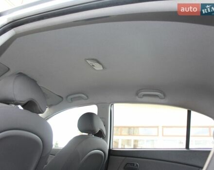 Сірий Кіа Ріо, об'ємом двигуна 1.4 л та пробігом 165 тис. км за 5590 $, фото 78 на Automoto.ua