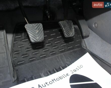 Сірий Кіа Ріо, об'ємом двигуна 1.4 л та пробігом 165 тис. км за 5590 $, фото 59 на Automoto.ua