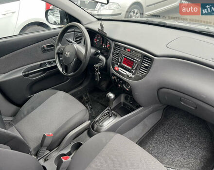 Серый Киа Рио, объемом двигателя 1.6 л и пробегом 207 тыс. км за 7299 $, фото 26 на Automoto.ua