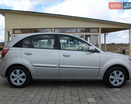 Сірий Кіа Ріо, об'ємом двигуна 1.4 л та пробігом 165 тис. км за 5590 $, фото 42 на Automoto.ua