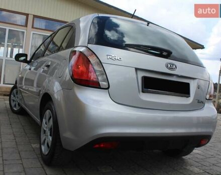 Сірий Кіа Ріо, об'ємом двигуна 1.4 л та пробігом 165 тис. км за 5590 $, фото 38 на Automoto.ua