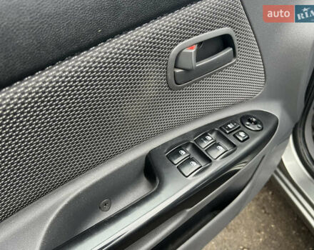 Серый Киа Рио, объемом двигателя 1.6 л и пробегом 207 тыс. км за 7299 $, фото 11 на Automoto.ua