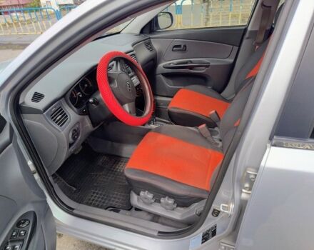 Серый Киа Рио, объемом двигателя 1.6 л и пробегом 200 тыс. км за 6200 $, фото 10 на Automoto.ua