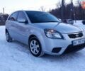 Серый Киа Рио, объемом двигателя 1.4 л и пробегом 240 тыс. км за 4500 $, фото 3 на Automoto.ua