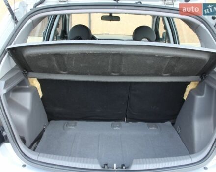 Сірий Кіа Ріо, об'ємом двигуна 1.4 л та пробігом 165 тис. км за 5590 $, фото 98 на Automoto.ua