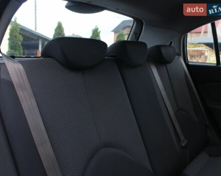 Сірий Кіа Ріо, об'ємом двигуна 1.4 л та пробігом 165 тис. км за 5590 $, фото 81 на Automoto.ua