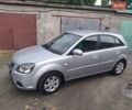Сірий Кіа Ріо, об'ємом двигуна 1.4 л та пробігом 130 тис. км за 5000 $, фото 1 на Automoto.ua