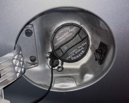 Сірий Кіа Ріо, об'ємом двигуна 1.4 л та пробігом 165 тис. км за 4600 $, фото 17 на Automoto.ua