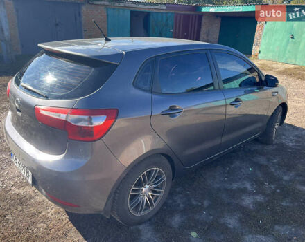Серый Киа Рио, объемом двигателя 1.4 л и пробегом 277 тыс. км за 6200 $, фото 4 на Automoto.ua