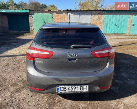 Серый Киа Рио, объемом двигателя 1.4 л и пробегом 277 тыс. км за 6200 $, фото 3 на Automoto.ua