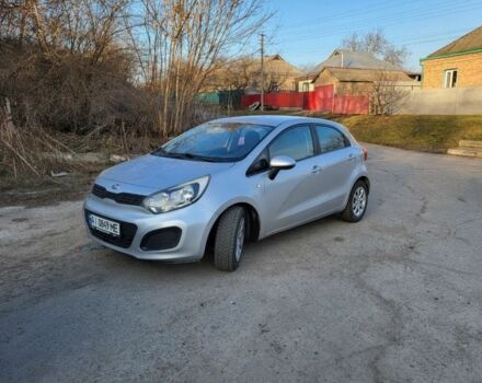 Серый Киа Рио, объемом двигателя 0 л и пробегом 197 тыс. км за 5500 $, фото 4 на Automoto.ua